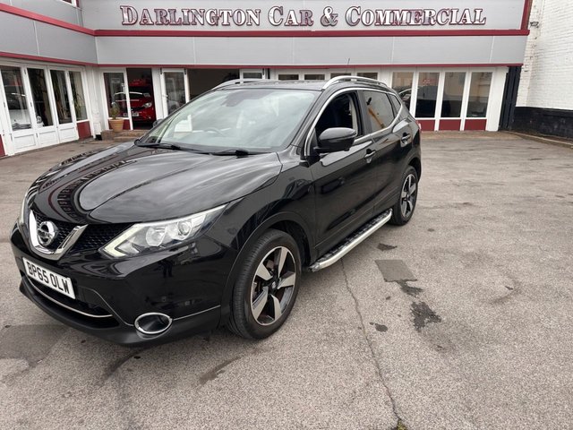 View our NISSAN QASHQAI