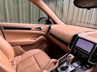 USED 2011 PORSCHE CAYENNE 3.0 TD V6 SUV 5dr Diesel Tiptronic 4WD Euro 5 (s/s) (240 ps) 