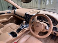 USED 2011 PORSCHE CAYENNE 3.0 TD V6 SUV 5dr Diesel Tiptronic 4WD Euro 5 (s/s) (240 ps) 