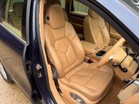USED 2011 PORSCHE CAYENNE 3.0 TD V6 SUV 5dr Diesel Tiptronic 4WD Euro 5 (s/s) (240 ps) 