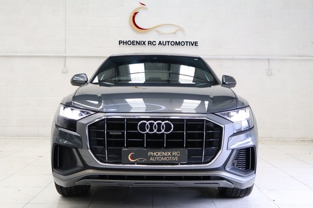 2019 AUDI Q8 - Photo 5