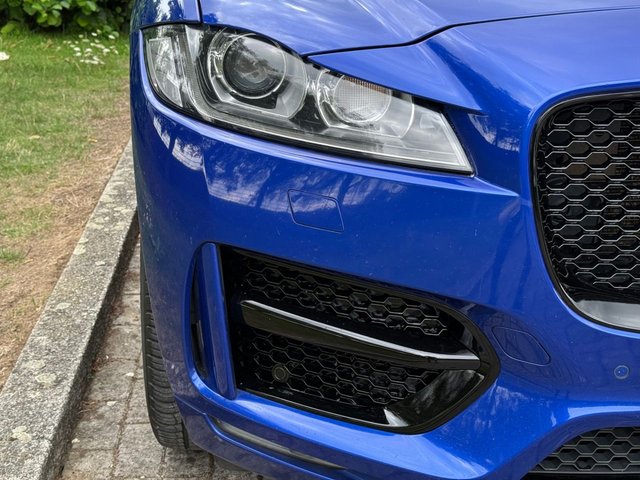 2018 JAGUAR F-PACE 2.0 D180 R-Sport SUV 5dr Diesel Auto AWD Euro 6 (s/s) (180 ps) - Photo 9