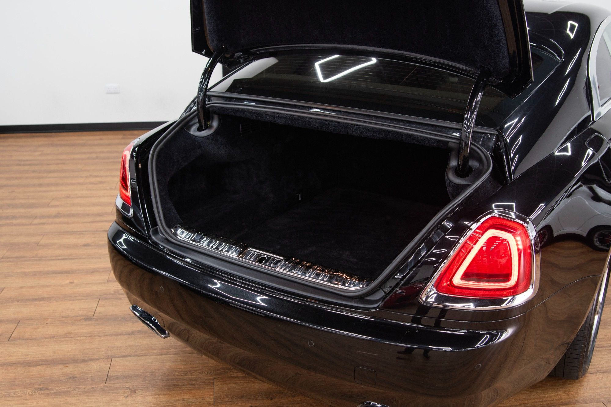 USED 2015 15 ROLLS-ROYCE WRAITH 6.6 V12 Coupe  