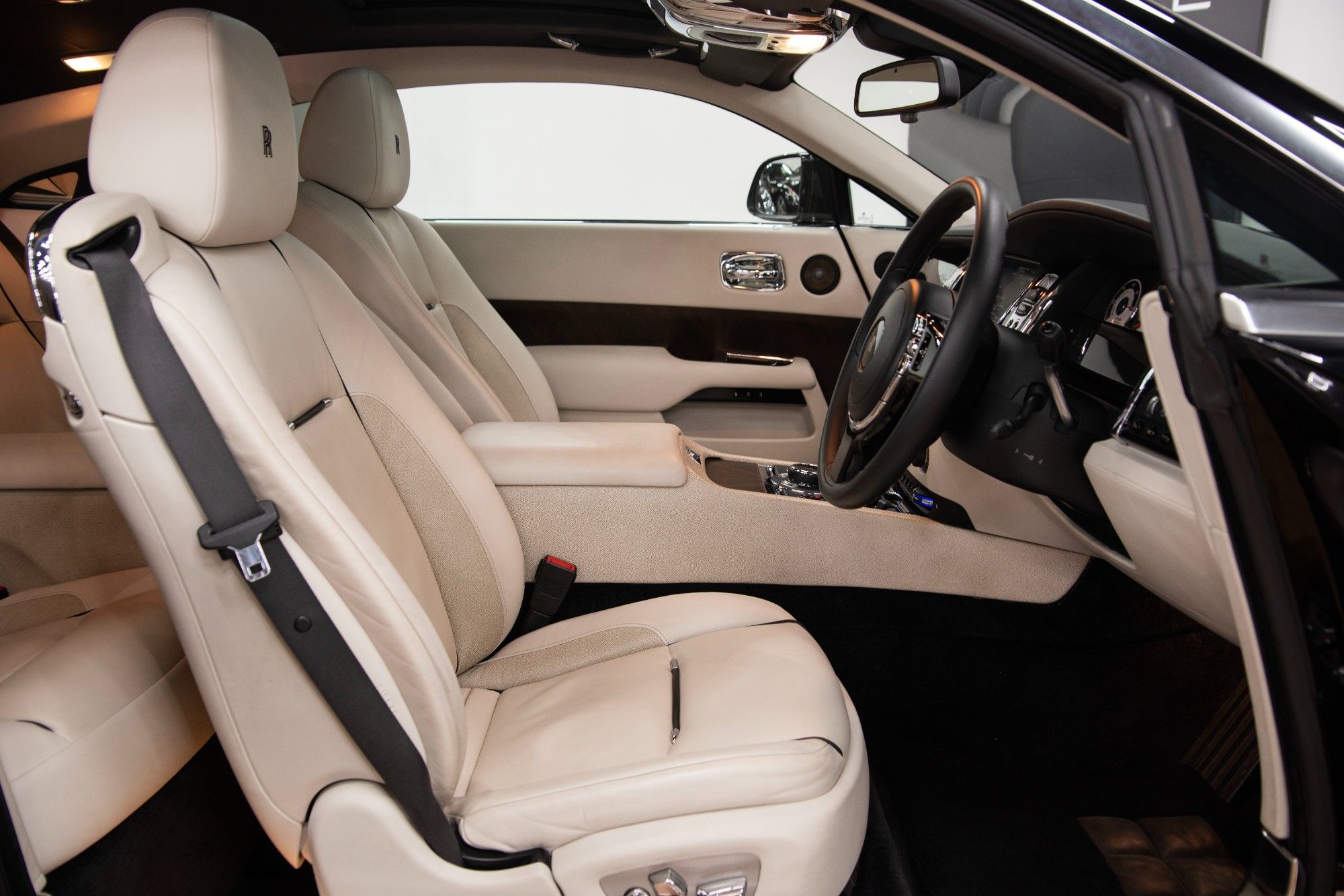 USED 2015 15 ROLLS-ROYCE WRAITH 6.6 V12 Coupe  