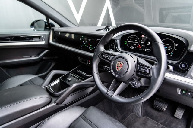 View our PORSCHE CAYENNE