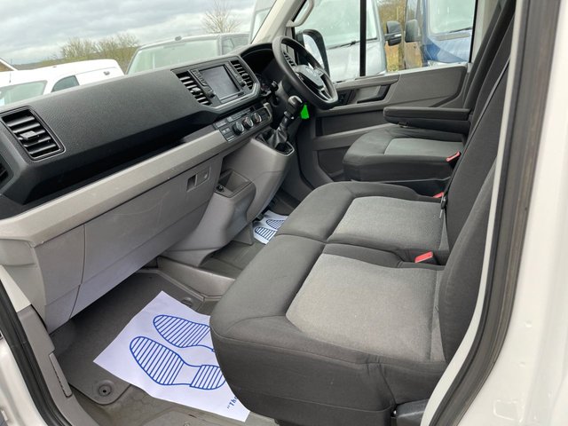2019 Volkswagen Crafter 2L Trendline 5dr - Photo 3