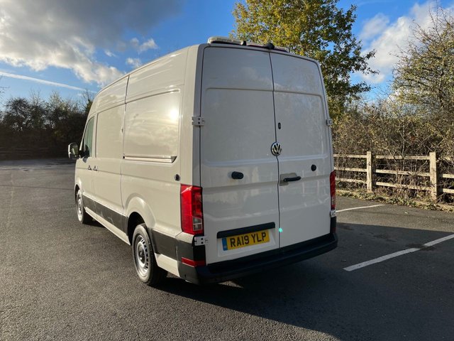 2019 Volkswagen Crafter 2L Trendline 5dr - Photo 2