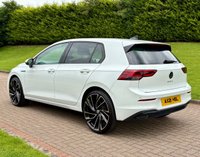 USED 2021 21 VOLKSWAGEN GOLF 2.0 TDI Style Hatchback 5dr Diesel DSG Euro 6 (s/s) (150 ps) 