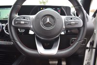 USED 2021 21 MERCEDES-BENZ GLA 1.3 GLA180 AMG Line SUV 5dr Petrol 7G-DCT Euro 6 (s/s) (136 ps) 1 OWNER / REV CAMERA / CARPLAY