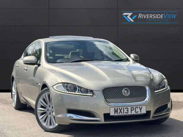 2019 JAGUAR XF