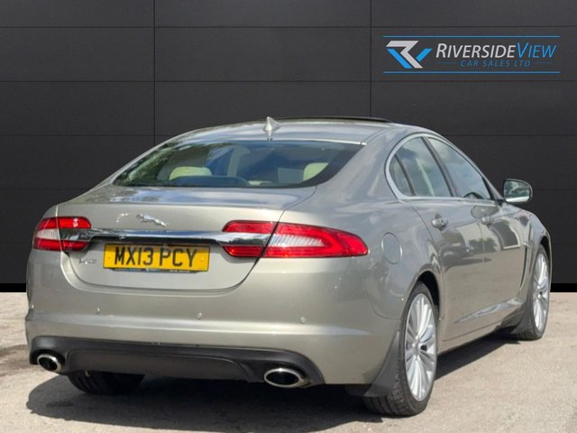 2019 JAGUAR XF - Photo 7