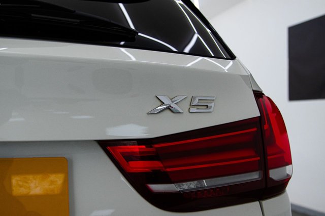 2015 BMW X5 3L M Sport 5dr - Photo 11