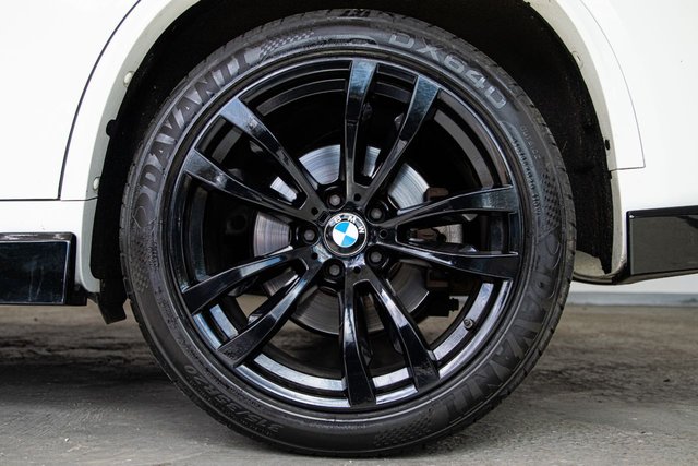 2015 BMW X5 3L M Sport 5dr - Photo 12
