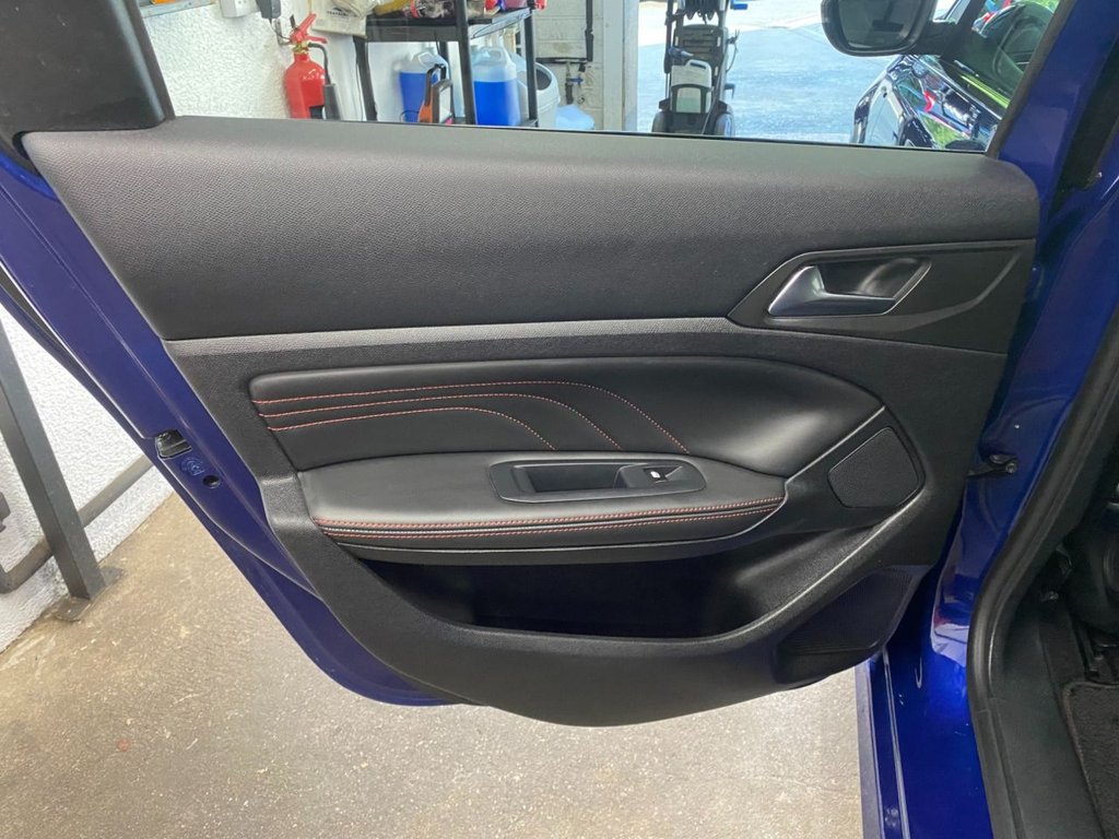 USED 2015 65 PEUGEOT 308 SW 2.0 BlueHDi GT Line Estate 5dr Diesel Auto Euro 6 (s/s) (150 ps) LOW MILEAGE/ FULL SERVICE HISTORY