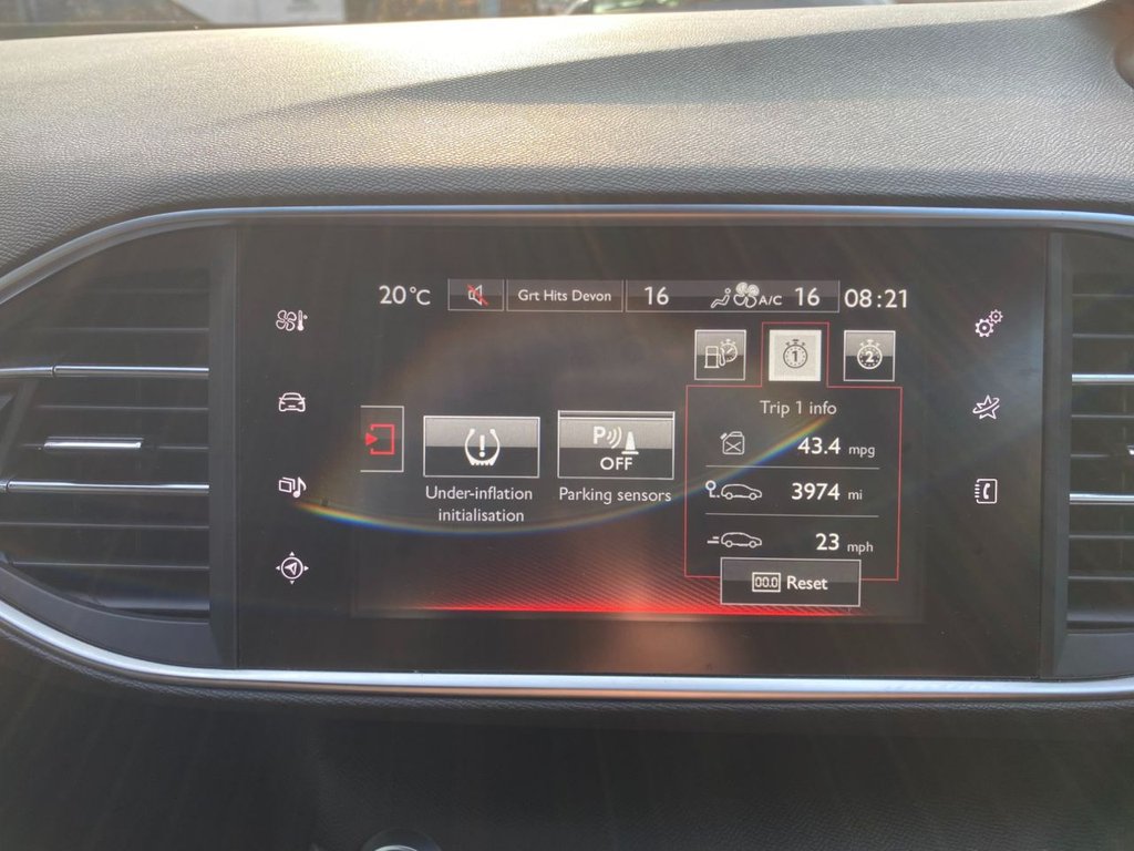 USED 2015 65 PEUGEOT 308 SW 2.0 BlueHDi GT Line Estate 5dr Diesel Auto Euro 6 (s/s) (150 ps) LOW MILEAGE/ FULL SERVICE HISTORY