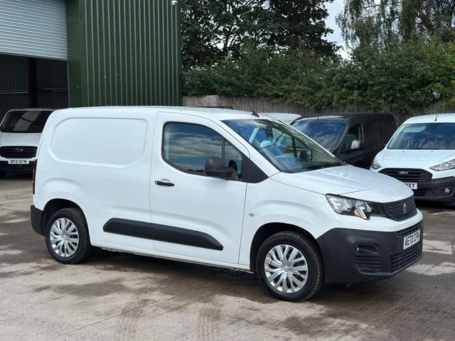 2020 PEUGEOT PARTNER