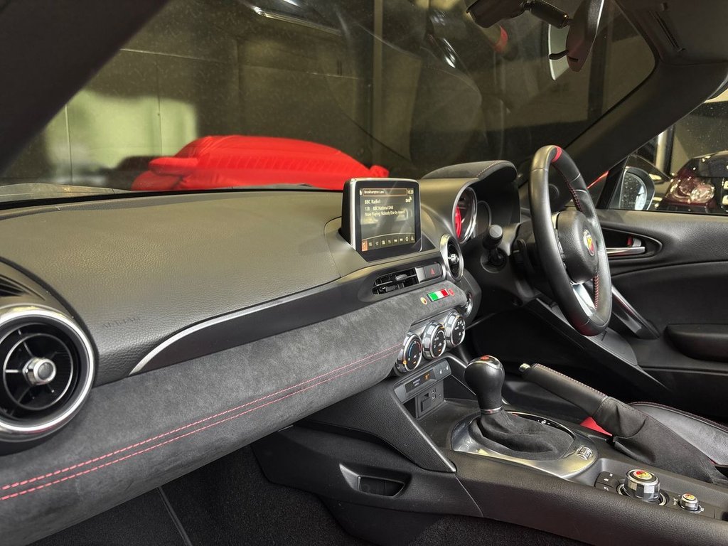 USED 2018 F ABARTH 124 SPIDER 1.4 MultiAir Convertible 2dr Petrol Auto Euro 6 (170 ps) BOSE|VISIBILITY PACK|1 OWNER