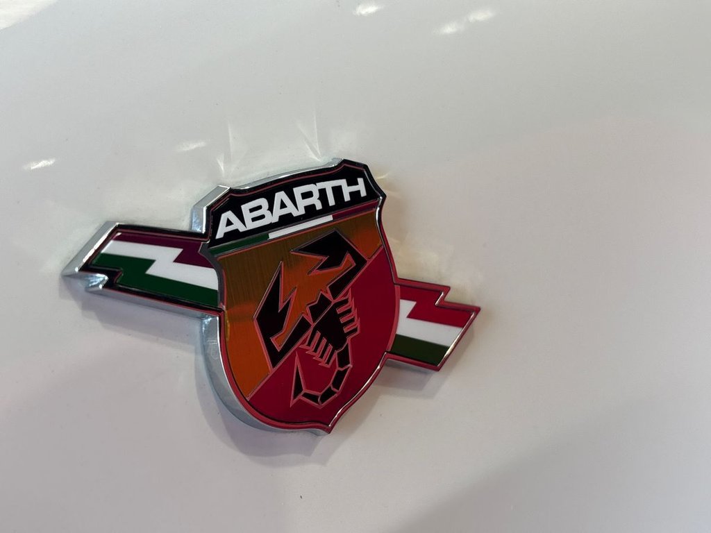 USED 2018 F ABARTH 124 SPIDER 1.4 MultiAir Convertible 2dr Petrol Auto Euro 6 (170 ps) BOSE|VISIBILITY PACK|1 OWNER