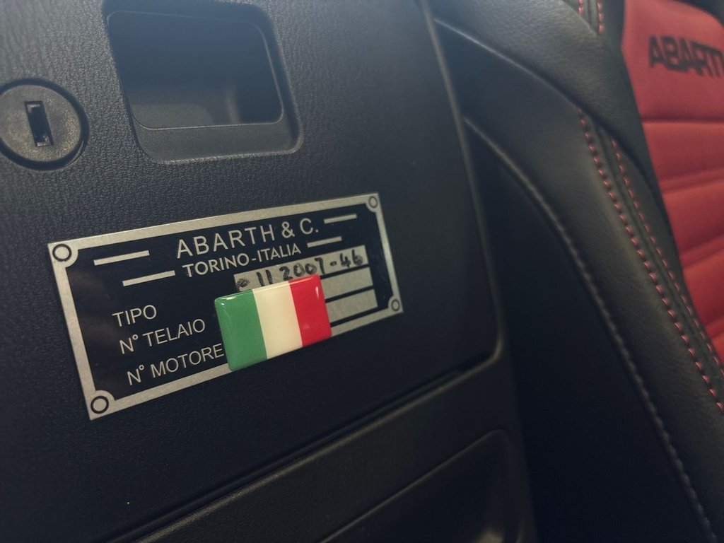 USED 2018 F ABARTH 124 SPIDER 1.4 MultiAir Convertible 2dr Petrol Auto Euro 6 (170 ps) BOSE|VISIBILITY PACK|1 OWNER