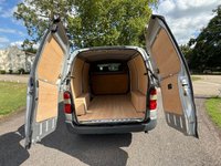 USED 2005 54 TOYOTA HI-ACE 2.5 D-4D 280 GS Panel Van 4dr Diesel Manual (88 bhp) 
