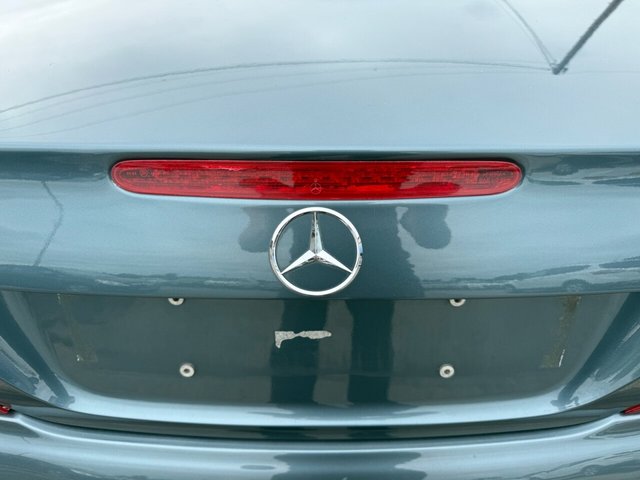 2004 Mercedes-Benz SL - Photo 5
