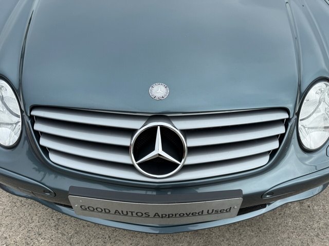 2004 Mercedes-Benz SL - Photo 12