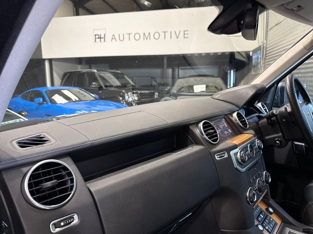 USED 2015 65 LAND ROVER DISCOVERY 4 3.0 SD V6 HSE SUV 5dr Diesel Auto 4WD Euro 6 (s/s) (256 bhp) STUNNING EXAMPLE|TIMING BELT