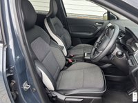 USED 2023 23 RENAULT CAPTUR 1.6 E-TECH techno SUV 5dr Petrol Hybrid Auto Euro 6 (s/s) (145 ps) 