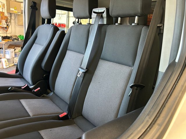 2021 Ford Transit Custom 2L Leader 5dr - Photo 10