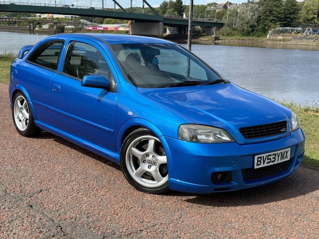 View our Vauxhall Astra range