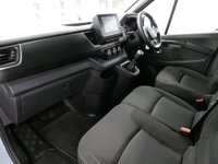 USED 2022 72 RENAULT TRAFIC 30 2.0 DCI 130 BHP LL LONG SPORT EDITION ( NO VAT ! ) SAT NAV | LL LONG | AIR CON | NO VAT !