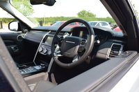 USED 2020 70 LAND ROVER DISCOVERY 3.0 SD V6 HSE Luxury SUV 5dr Diesel Auto 4WD Euro 6 (s/s) (306 ps) BLACK PACK / ELECTRIC TOWBAR