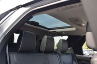 USED 2020 70 LAND ROVER DISCOVERY 3.0 SD V6 HSE Luxury SUV 5dr Diesel Auto 4WD Euro 6 (s/s) (306 ps) BLACK PACK / ELECTRIC TOWBAR