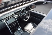 USED 2020 70 LAND ROVER DISCOVERY 3.0 SD V6 HSE Luxury SUV 5dr Diesel Auto 4WD Euro 6 (s/s) (306 ps) BLACK PACK / ELECTRIC TOWBAR