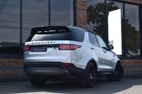 USED 2020 70 LAND ROVER DISCOVERY 3.0 SD V6 HSE Luxury SUV 5dr Diesel Auto 4WD Euro 6 (s/s) (306 ps) BLACK PACK / ELECTRIC TOWBAR