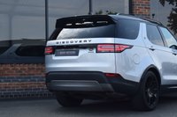 USED 2020 70 LAND ROVER DISCOVERY 3.0 SD V6 HSE Luxury SUV 5dr Diesel Auto 4WD Euro 6 (s/s) (306 ps) BLACK PACK / ELECTRIC TOWBAR