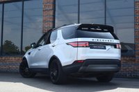 USED 2020 70 LAND ROVER DISCOVERY 3.0 SD V6 HSE Luxury SUV 5dr Diesel Auto 4WD Euro 6 (s/s) (306 ps) BLACK PACK / ELECTRIC TOWBAR