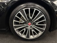 USED 2016 16 JAGUAR XJ 3.0d V6 Autobiography Saloon 4dr Diesel Auto Euro 6 (s/s) (LWB) (300 ps) UK DELIVERY FLAT FEE &pound;175 (SUBJECT TO DEAL) *OVER 100 IMAGES ON OUR WEBSITE*BESPOKE FINANCE ARRANGED*PART EXCHANGE WELCOME*ALL VEHICLES HPI CLEAR