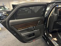 USED 2016 16 JAGUAR XJ 3.0d V6 Autobiography Saloon 4dr Diesel Auto Euro 6 (s/s) (LWB) (300 ps) UK DELIVERY FLAT FEE &pound;175 (SUBJECT TO DEAL) *OVER 100 IMAGES ON OUR WEBSITE*BESPOKE FINANCE ARRANGED*PART EXCHANGE WELCOME*ALL VEHICLES HPI CLEAR