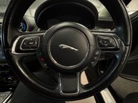 USED 2016 16 JAGUAR XJ 3.0d V6 Autobiography Saloon 4dr Diesel Auto Euro 6 (s/s) (LWB) (300 ps) UK DELIVERY FLAT FEE &pound;175 (SUBJECT TO DEAL) *OVER 100 IMAGES ON OUR WEBSITE*BESPOKE FINANCE ARRANGED*PART EXCHANGE WELCOME*ALL VEHICLES HPI CLEAR