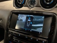 USED 2016 16 JAGUAR XJ 3.0d V6 Autobiography Saloon 4dr Diesel Auto Euro 6 (s/s) (LWB) (300 ps) UK DELIVERY FLAT FEE &pound;175 (SUBJECT TO DEAL) *OVER 100 IMAGES ON OUR WEBSITE*BESPOKE FINANCE ARRANGED*PART EXCHANGE WELCOME*ALL VEHICLES HPI CLEAR