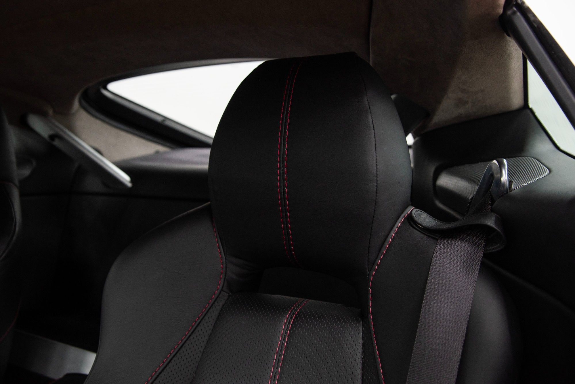 USED 2015 58 ASTON MARTIN VANTAGE 4.7 V8 Coupe Manual  