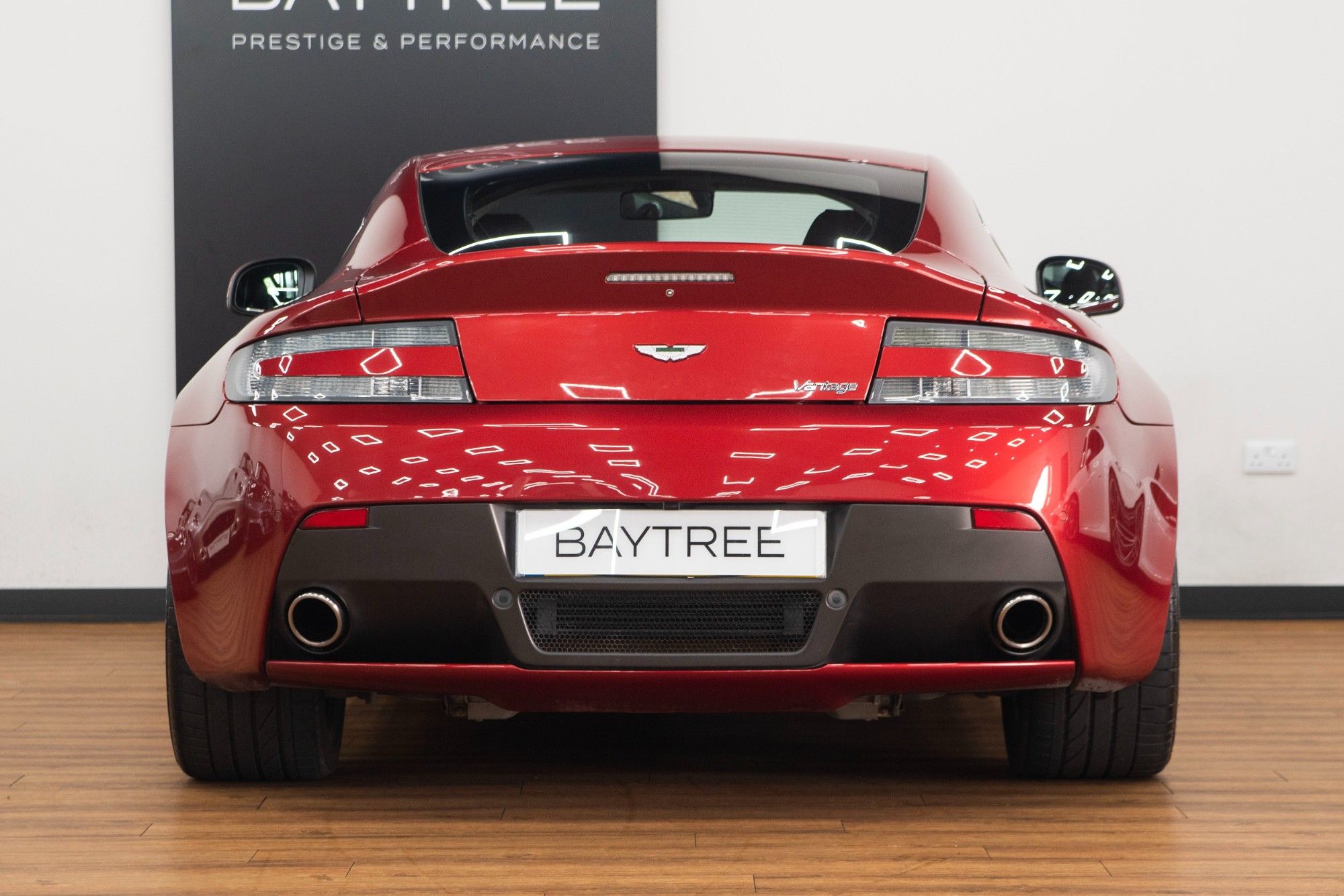 USED 2015 58 ASTON MARTIN VANTAGE 4.7 V8 Coupe Manual  