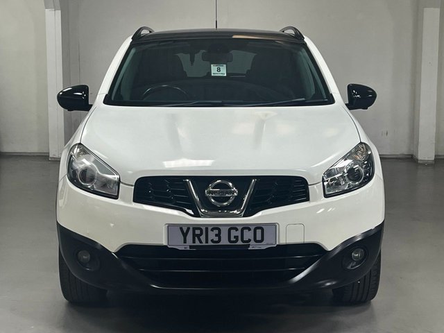 View our NISSAN QASHQAI