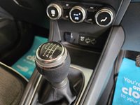 USED 2023 23 RENAULT CAPTUR 1.3 MHEV techno SUV 5dr Petrol Manual Euro 6 (s/s) (140 ps) 