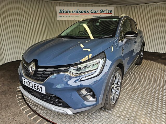 2023 RENAULT CAPTUR - Photo 8