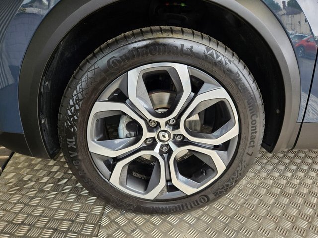 2023 RENAULT CAPTUR - Photo 12