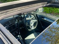 USED 2016 66 VOLKSWAGEN GOLF 2.0 TDI BlueMotion Tech R-Line Edition Euro 6 (s/s) 5dr PANORAMIC ROOF+FSH+NAV+ULEZ+++