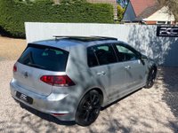 USED 2016 66 VOLKSWAGEN GOLF 2.0 TDI BlueMotion Tech R-Line Edition Euro 6 (s/s) 5dr PANORAMIC ROOF+FSH+NAV+ULEZ+++