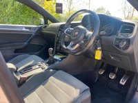 USED 2016 66 VOLKSWAGEN GOLF 2.0 TDI BlueMotion Tech R-Line Edition Euro 6 (s/s) 5dr PANORAMIC ROOF+FSH+NAV+ULEZ+++